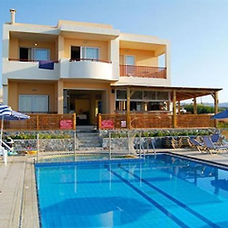 Danaos Beach Apartments Sfáka エクステリア 写真